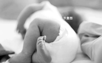 女婴哭闹惹怒父亲 遭折伤手臂摔头脑出血致死