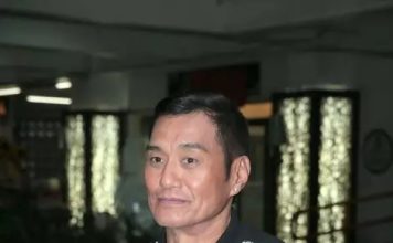 TVB“御用奸人”近况曝光 竟转行当导游