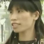 差点遭活生生送去火化 女子跪谢当年救命恩人