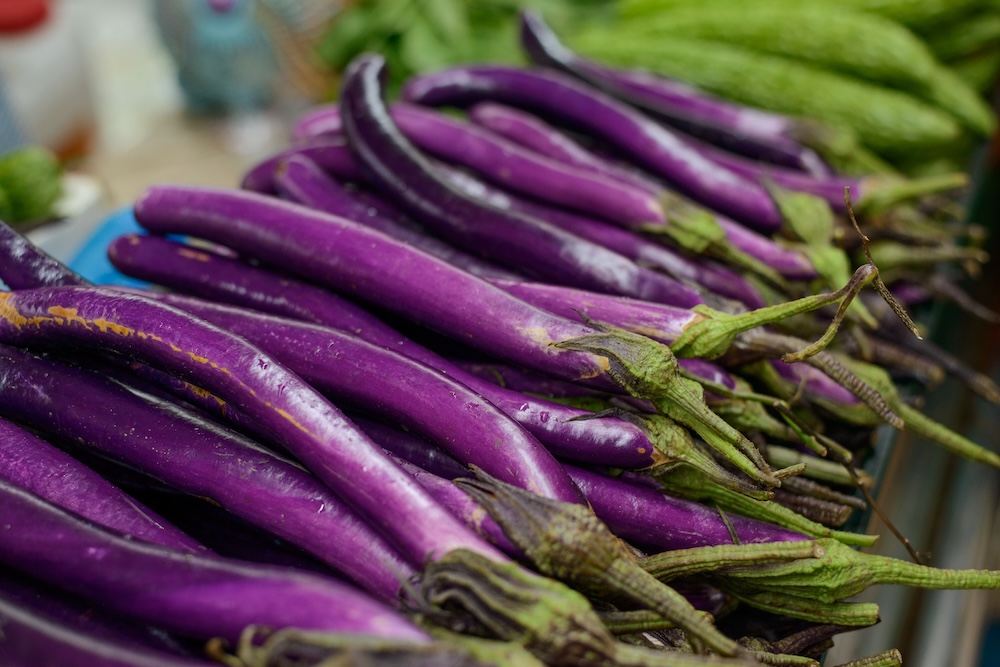 Close,Up,On,Purple,Long,Chinese,Eggplants.,Farmer's,Production,,Vegetables