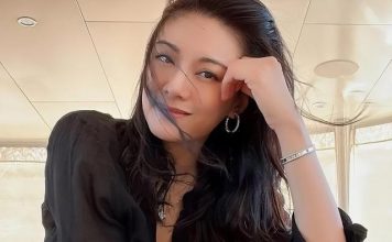 绯闻曝光后首现身 47岁廖碧儿满脸笑容