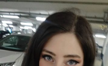 拍片时被发现胸部有硬块 网红靠OnlyFans发现乳癌