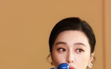 范冰冰出道30周年再创高峰 在韩国获颁重量级大奖