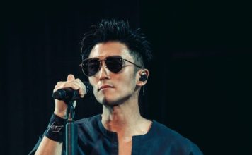 重温父子最后生死对话 谢霆锋落泪画面令人心碎