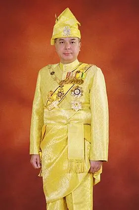 Raja_Nazrin_Shah-wiki
