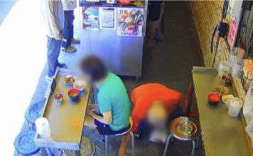 女子吃猪脚饭太专心 现金掉光被捡走都不知