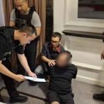 前男友潜入屋内偷窃 撞见一家三口后持刀灭门