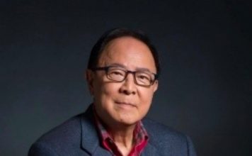 张达明坐轮椅送别恩师 暴瘦模样令人心疼