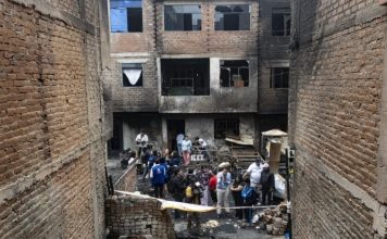 凌晨大火吞噬一家10口 5名儿童命丧火海