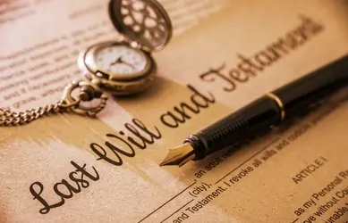 last-will-and-testament-with-pen