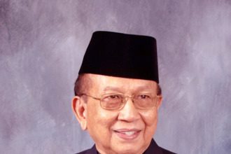 森州王室:为维护制度尊严 撤销莱士雅丁两项勋衔