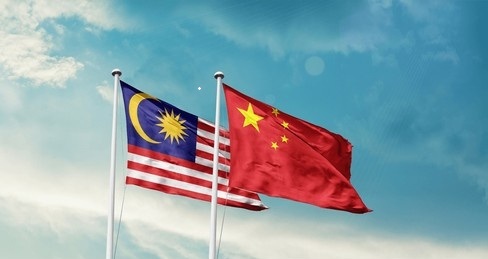 malaysia-china-friendship-flags