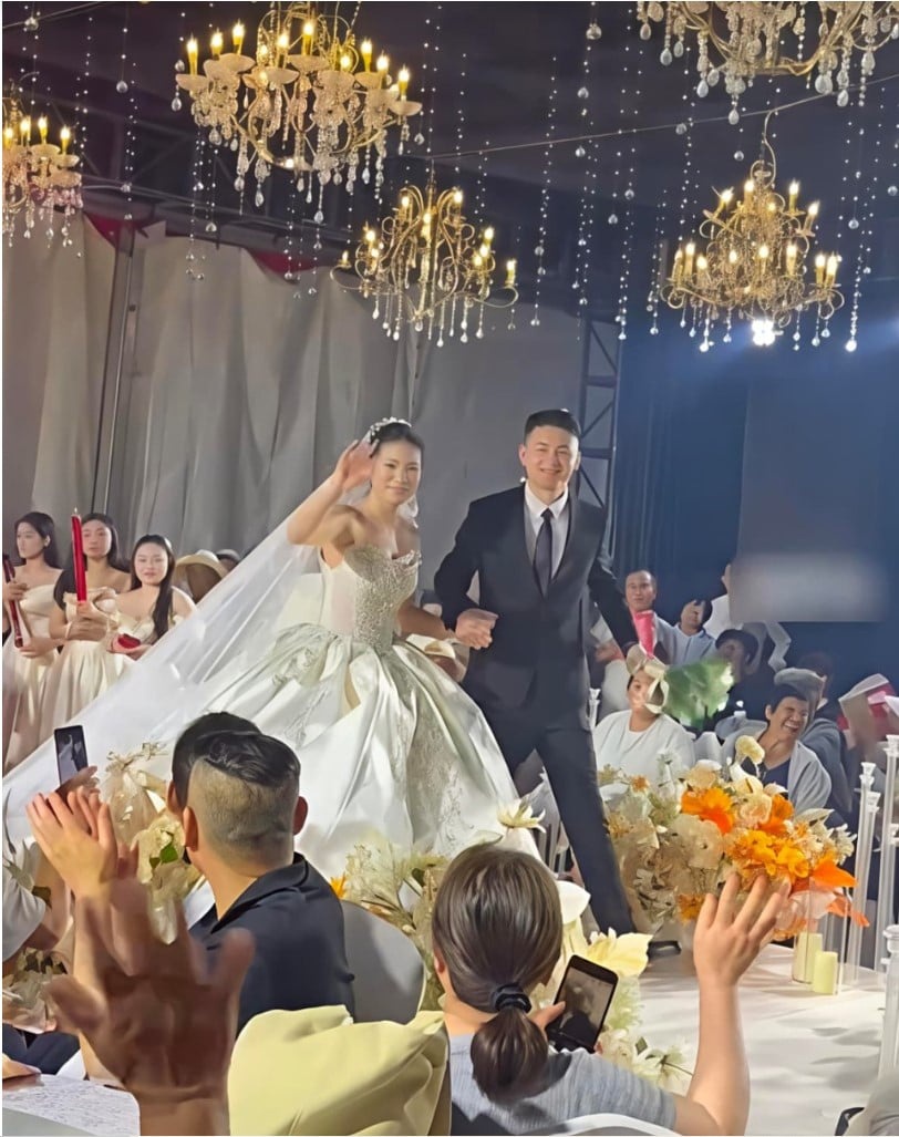 marriage02-260712-a1-noresize