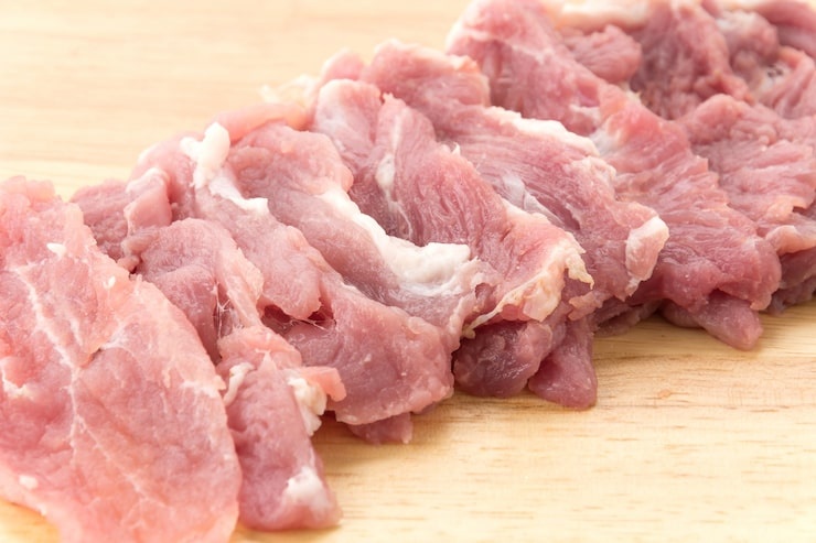 slice-pork_1339-581