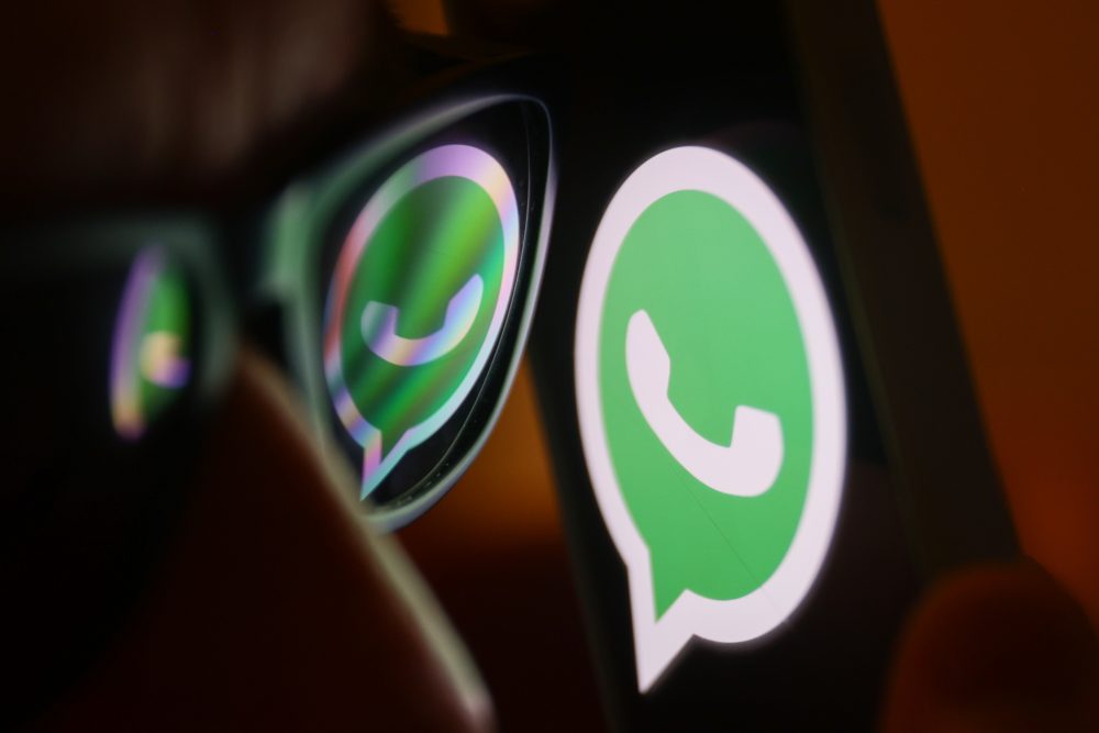 whatsapp-logo