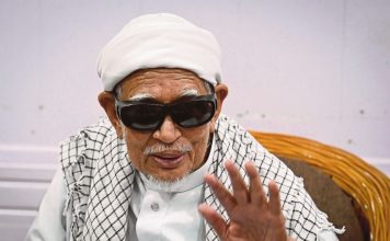 有人被当成“木屐”利用 哈迪批宗教人士替火箭护航