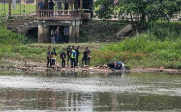 河中行李藏女尸 警方相信死者是遭人杀害