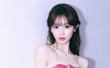 女星罕见露额头 无刘海造型反差太大