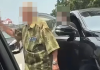 不满被鸣笛当街爆口角 男子高喊:我是洪X堂的人