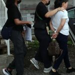 结婚一年却各住各的 夫妻涉嫌虚报地址被捕