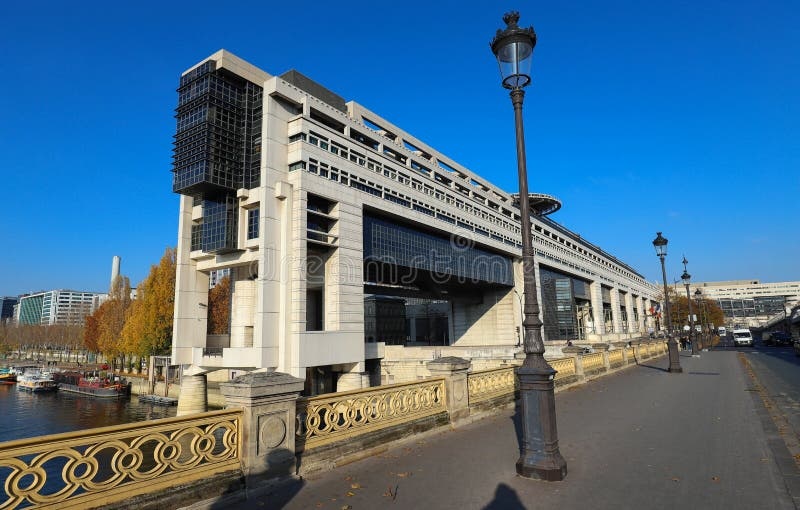 bercy-132192095