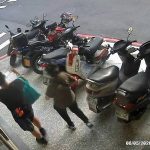 误认眼神挑衅 男子当街亮刀威胁议员服务处秘书