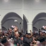 清真寺庆典突然大撒钞票 民众一拥而上狂抢钱