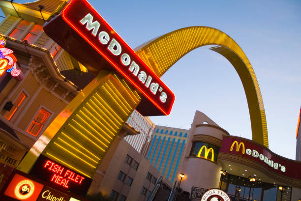 mcdonalds-neon-signs-on-las-vega