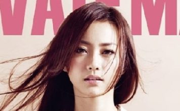 结婚10年生活曝光 女星与丈夫甜蜜同框