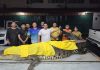 大桥附近发现17尺巨鳄 捕鳄团队行动后成功捕获