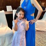 华裔母女双双战胜癌症 如今携手走秀为癌友筹款