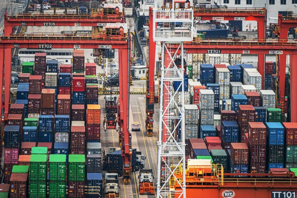 us-tariff-bloomberg2168