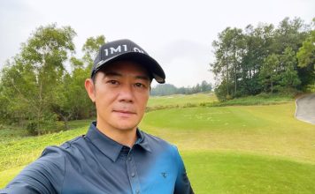 父女难得一起打高尔夫 张兆辉直言心情心花怒放