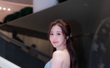 TVB小花当妈后继续进修 转身学钻石鉴定镶嵌