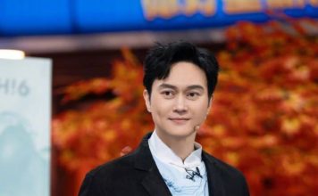上海外滩巧遇张智霖 小朋友获男神亲自拍照