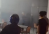 便利店多家分行一夜之间遭破坏 店门玻璃被炸碎传出爆响