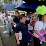 91岁“昇菘嫲”最后一程 400多人冒大雨送行