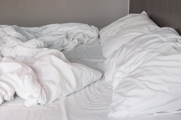 close-up-white-bedding-sheets-pi