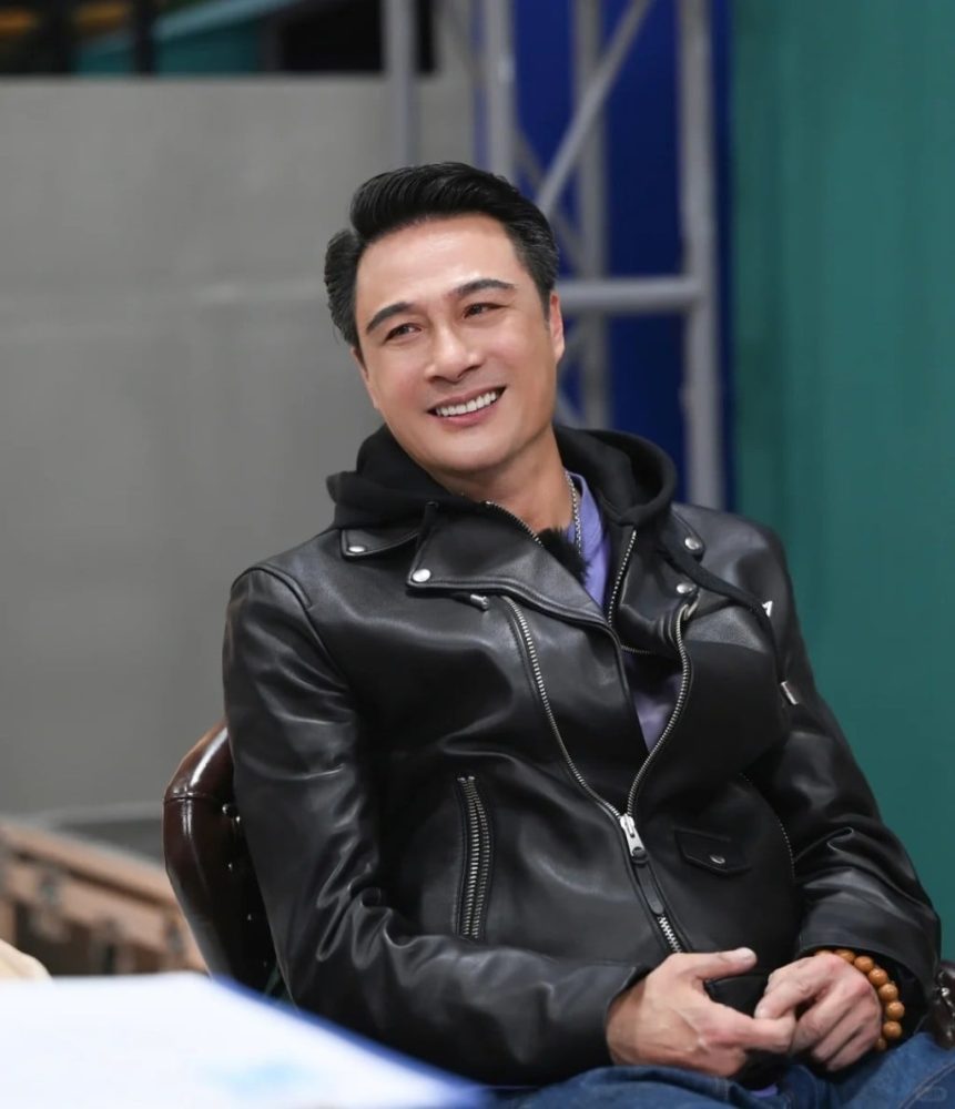 francis-ng-gold-hair-young-mk4