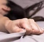 “那个白白的…热热的” 男子与好友15岁女儿激战10次