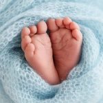 睡前喂奶、拍嗝一切正常 男婴隔天竟无呼吸心跳