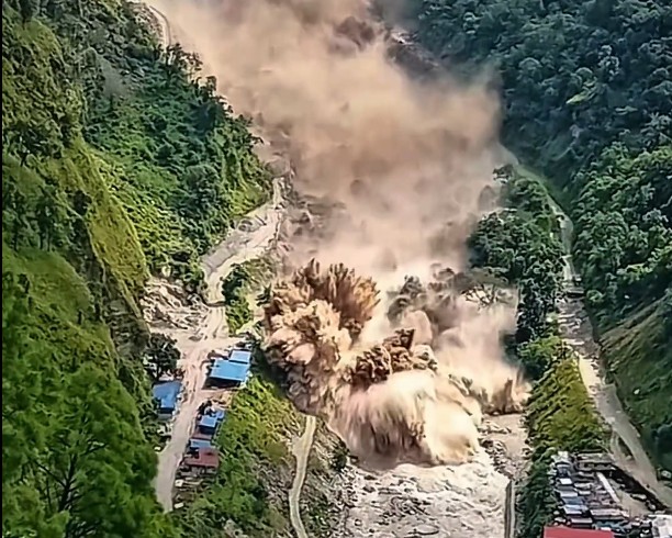 nepal-flood-from-x