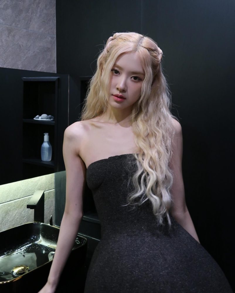 roses_are_rosie_1713177198_33466