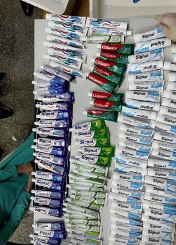 toothpaste-260903-a1-noresize