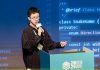 被誉为中国“未来马斯克” 13岁少年靠AI震动科技圈