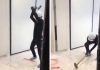 不满公寓有缺陷竟拿大锤狂砸 购屋者遭发展商起诉判赔30万