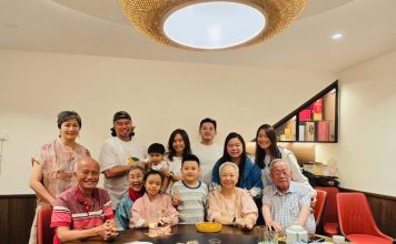 陈秋霞锺廷森庆蓝宝石婚 不办派对只求一家人一起