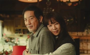 秦汉苦等38年终夺金钟 刘若英代领奖落泪