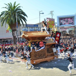 地车突然翻覆压中民众 51岁男子送医不治