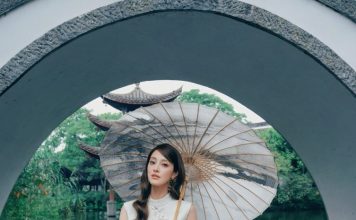 港姐冠军晒古装风美照 气质出众获赞